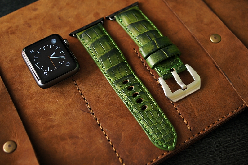 Cách chọn dây đồng hồ da cá sấu apple watch phù hợp